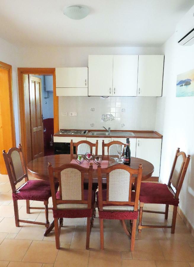 Villa Daria Pakostane Luaran gambar